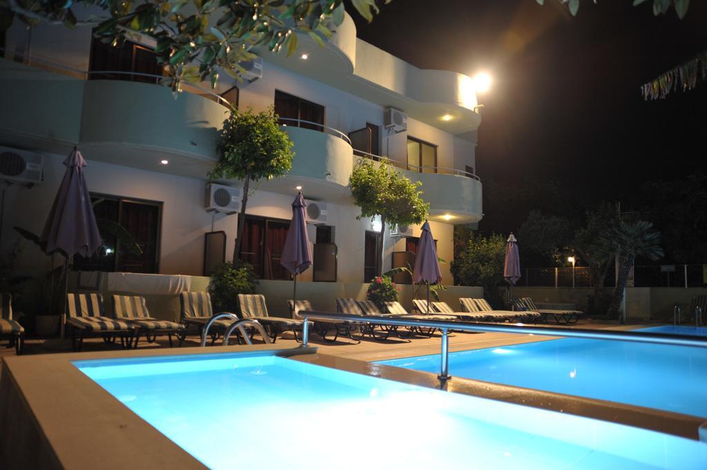 Anseli Hotel เกรมาสตี ภายนอก รูปภาพ